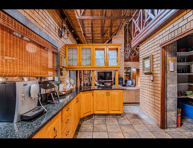3 BEDROOM HOUSE TO LET IN GLENVISTA